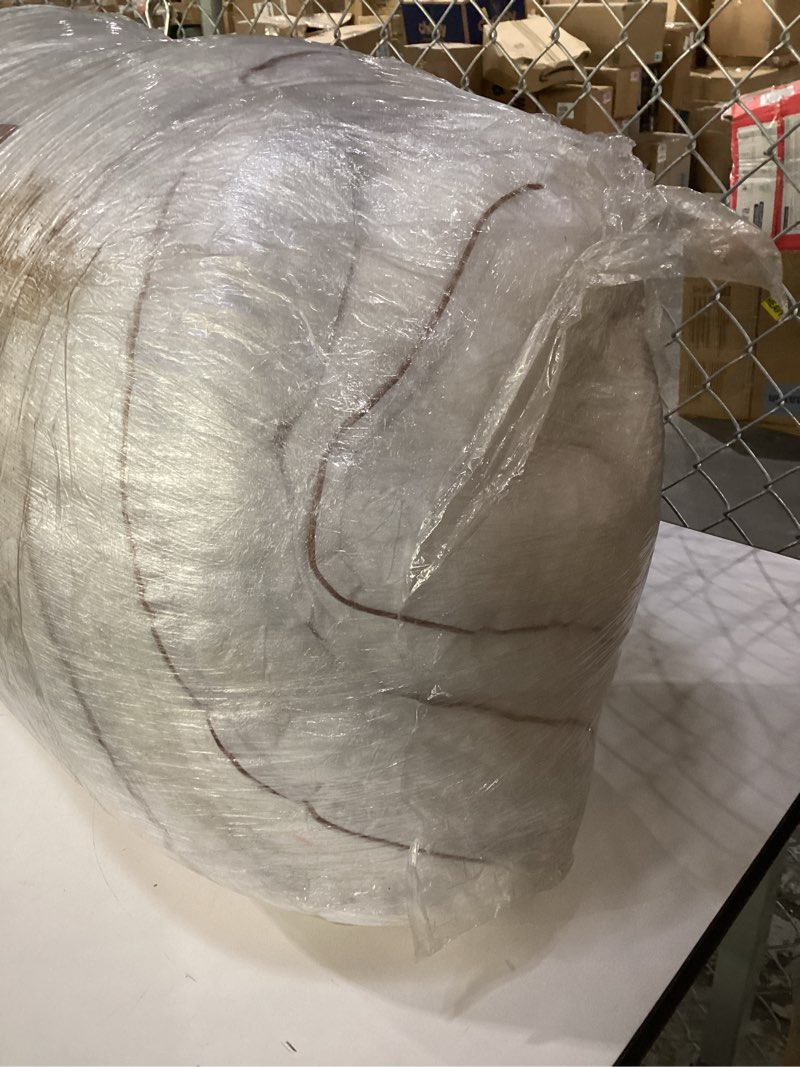 Condition photo showing New/Like New for White Bed Topper