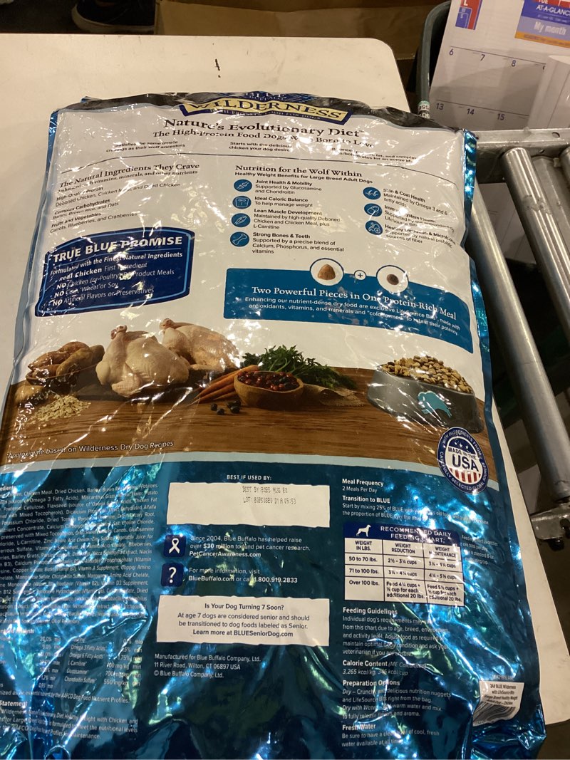 Blue Buffalo Wilderness Natural High-Protein Healthy Weight Dry Food for Large Breed Adult Dogs, Chi