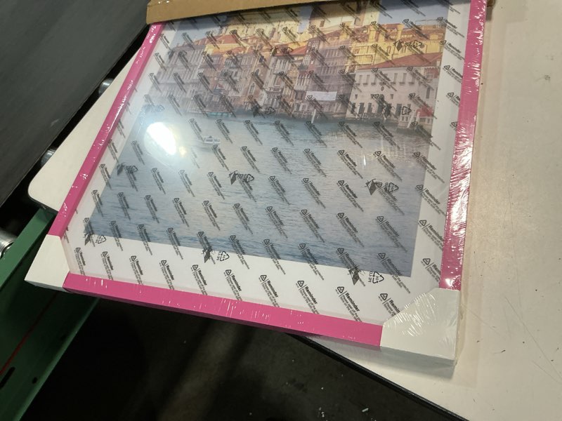Condition photo showing New/Like New for wyooxoo 18x24 Poster Frame Pink Made of Solid Wood Picture Frames Display Pictures 16x20 with Mat or 18x24 Without Mat Colorful Frame For Horizontal Vertical Wall Mounting Pink 18" x 24" ( 1 Pack )