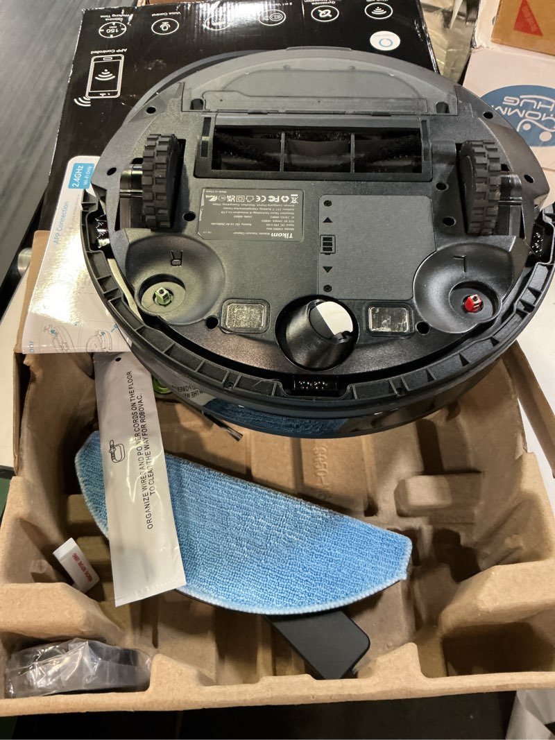 Condition photo showing Good Condition for tikom robot vacuum and mop combo, 5000pa robotic vacuum cleaner, 150 min max, app & remote control, ideal for hard floor, carpet, pet hair, self-charge(g8000 max)