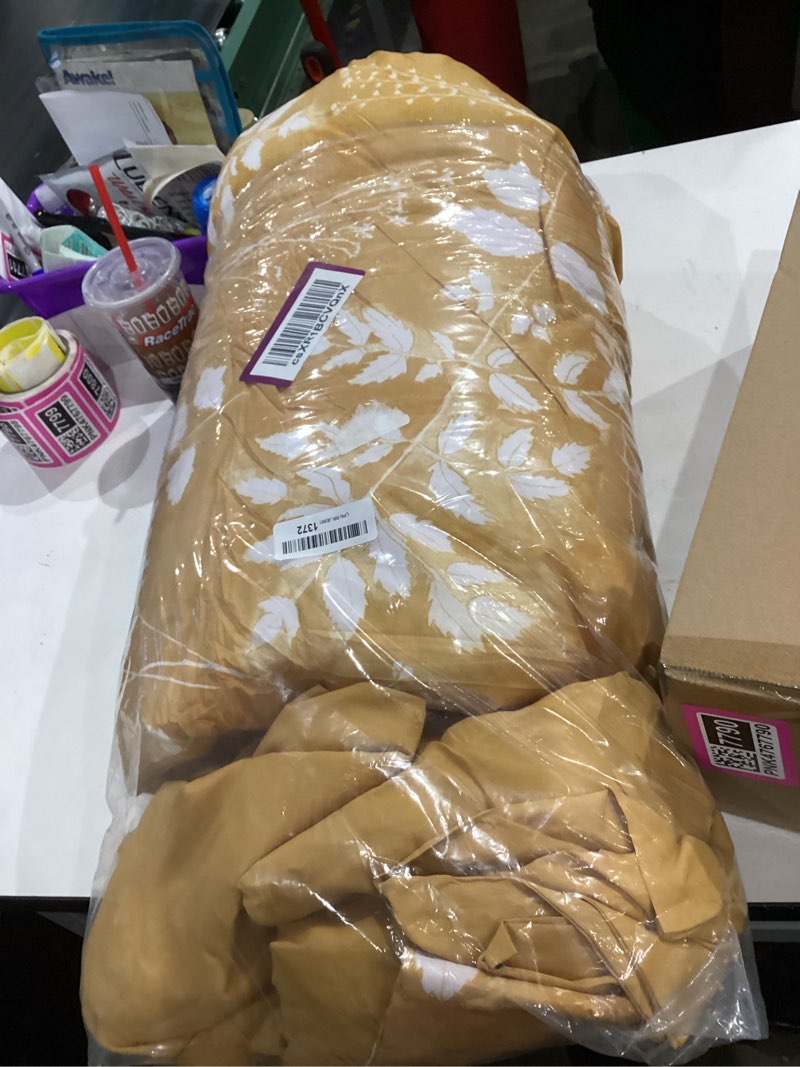 Condition photo showing As Is for Bedsure Queen Comforter Set - 7 Pieces Floral Yellow Soft Bedding Sets, Queen Bed in a Bag with Botanical Flowers Comforter, Sheets, Pillowcases & Shams 06 - Yellow Floral Queen