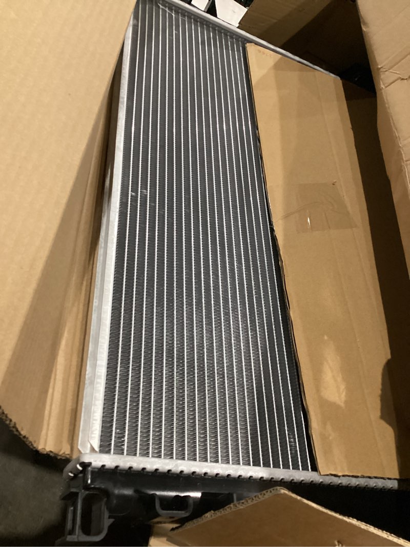 Condition photo showing As Is for cu2370 aluminum radiator for chevy silverado 1500/2500/3500, suburban, tahoe,avalanche,gmc sierra, yukon,cadillac escalade, hummer h2 - automative | oe fit | 32mm core thickness cu2370-32mm