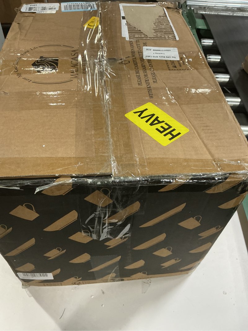 Condition photo showing New/Like New for MALACASA Square Dinnerware Sets, 26-Piece Marble Grey Plates and Bowls Sets, Porcelain Dinner Set Microwave Safe, Kitchen Dinnerware Plates Set, Dishes and Bowls, Service for 6, Series Flora 26 Piece(Service for 6) Marble Grey