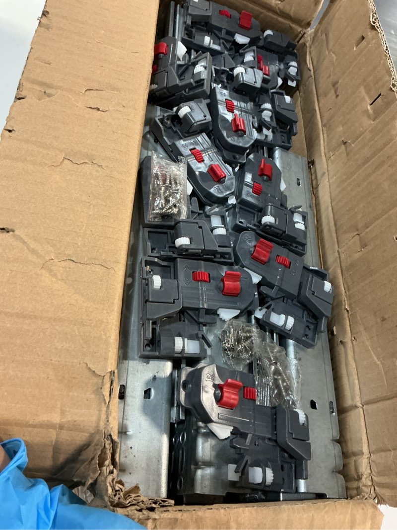 Condition photo showing Good Condition for 6 pair 18 inch (450mm) soft close undermount drawer slides,100lb load capacity full extension concealed bottom mount drawer glides rails with 3d locking device 6 18 inch