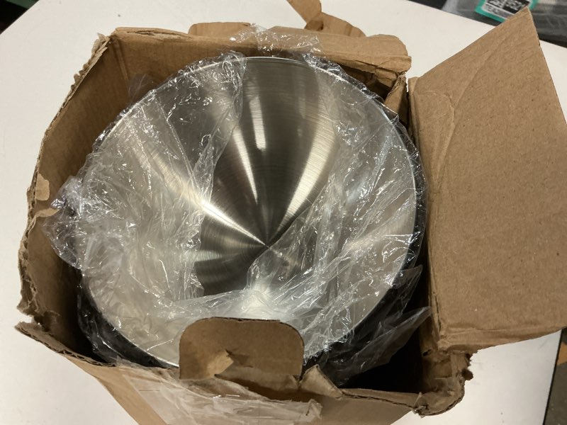 Condition photo showing New/Like New for Nuogo 10 Pcs Black Bowls 5.9 Inch Stainless Steel Mixing Bowls Decorative Esthetician Bowl for Facial Metal Serving Bowl for Holiday Birthday Party Wedding Baking Prepping Salad Fruit Soup 5.9 Inch Black 10