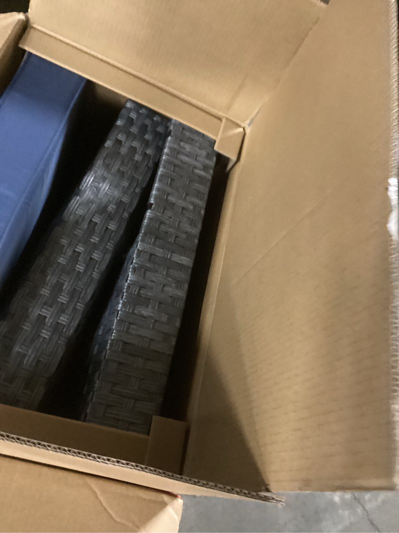 https://lotting-media.assets.bidfta.com/lotting_0129efc7-7e24-4882-8ac3-0bb1b2880263