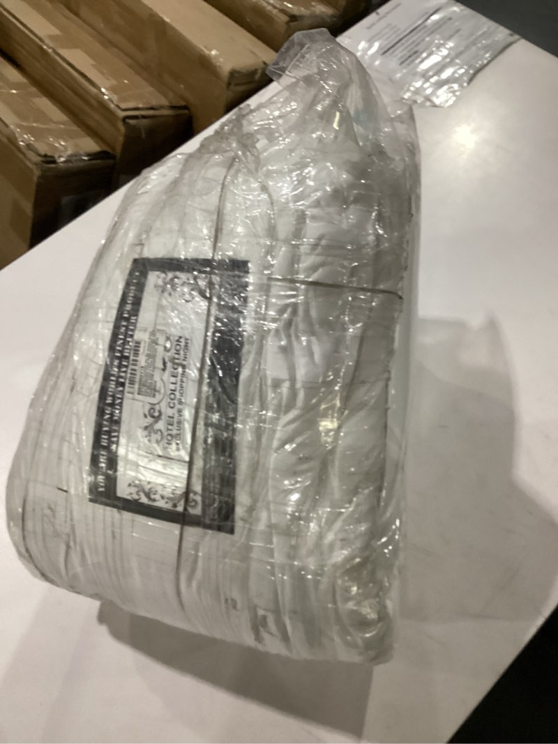 Condition photo showing As Is for soft cotton comforter set, all season down alternative pinch pleat comforter ultra soft duvet insert 3 piece comforter set fill power 500 gsm oversized queen, white