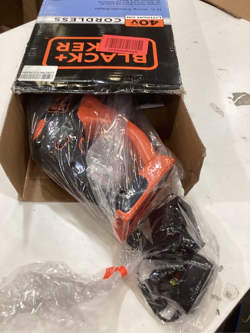 Condition photo showing Good Condition for black+decker 40v max 13 inch string trimmer and lawn edger with battery and charger, cordless weed eater with charge indicator, high torque powerdrive technology (lst140c) 40v string trimmer kit