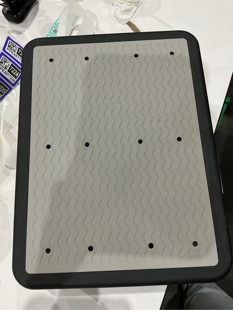 Condition photo showing Good Condition for adjustable step stool for adults & seniors, 650lbs heavy duty bed step for high beds, non-slip wide safety platform, portable foot stool assist for kitchen, car suv, bathtub & bedside, grey 3.7-5.9inch high a6:gray