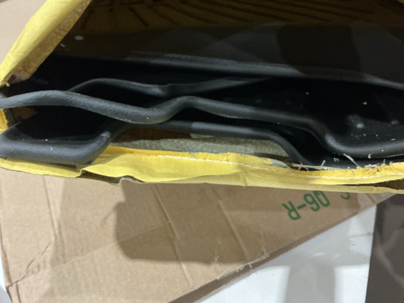 Condition photo showing Good Condition for powerty floor mats for 2023-2025 2026 chevy colorado/gmc canyon all weather 3d tpe anti-slip truck liners for 1st & 2nd row accessories 2)chevy colorado&gmc canyon?23-26?1st & 2nd row