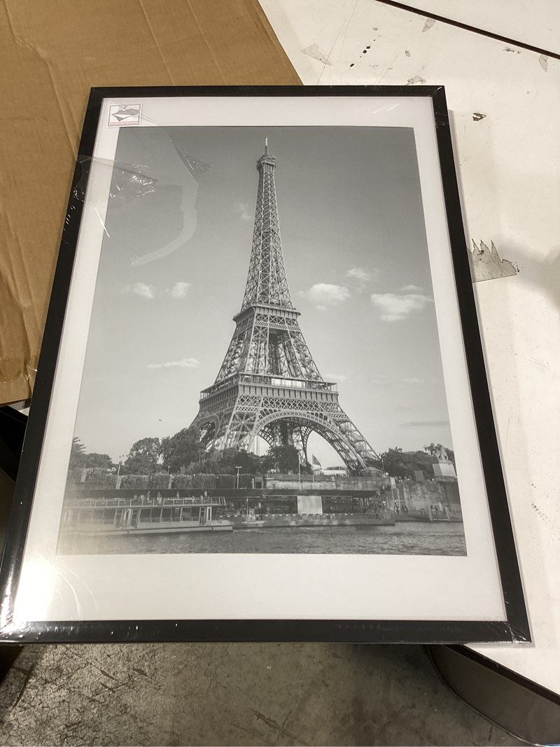 Condition photo showing Good Condition for upsimples 16x24 picture frame, display pictures 14x20 with mat or 16 x 24 without, wall hanging poster frames, black, 1 pack black 16x24