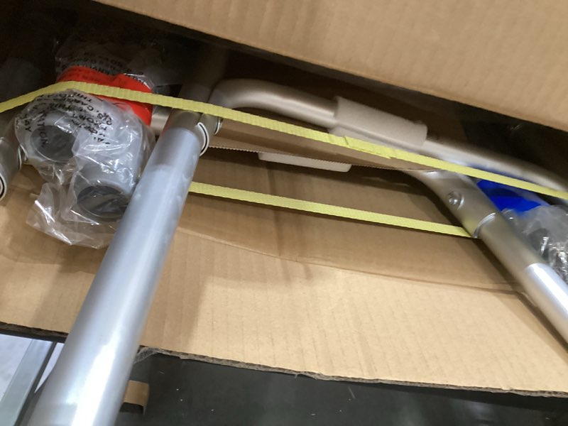 Condition photo showing Good Condition for walker adlt 2but w/5 whl.1/ea