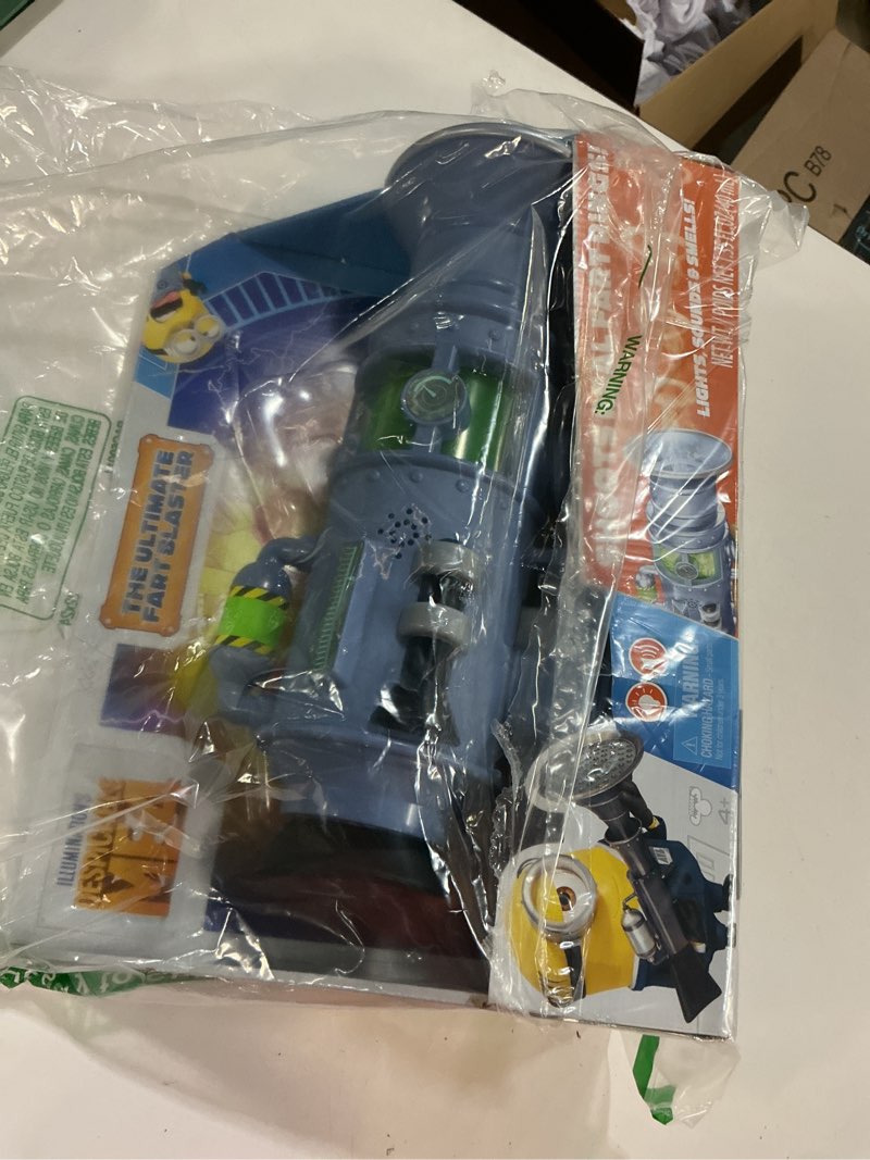 Condition photo showing Good Condition for Minions Despicable Me 4 Ultimate Fart Blaster Toy - Shoots Real Fog Rings | 15 Hilarious Sound Effects | Lights Up & Banana/Fart Scents | Includes 2 Scent Formulas | Great Gag Gift for Kids Ages 4+