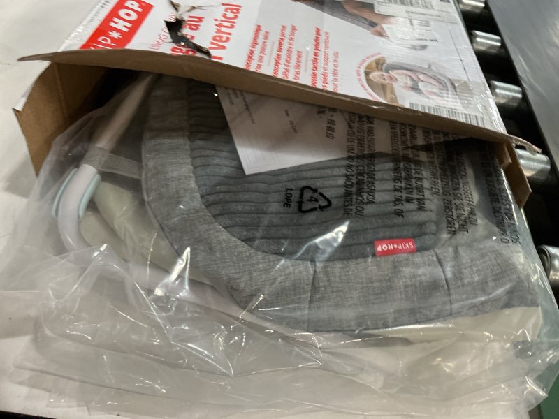 Condition photo showing New/Like New for skip hop baby ergonomic activity floor seat for upright sitting lightweight and travel-friendly silver lining cloud grey age 0+