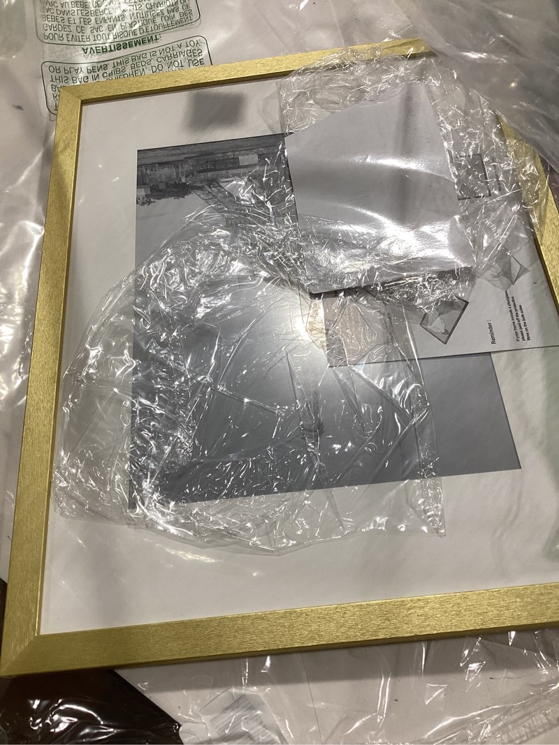 Condition photo showing Good Condition for upsimples 11x14 picture frame, display pictures 8x10 with mat or 11x14 without mat, wall hanging photo frame, gold, 1 pack gold 11x14