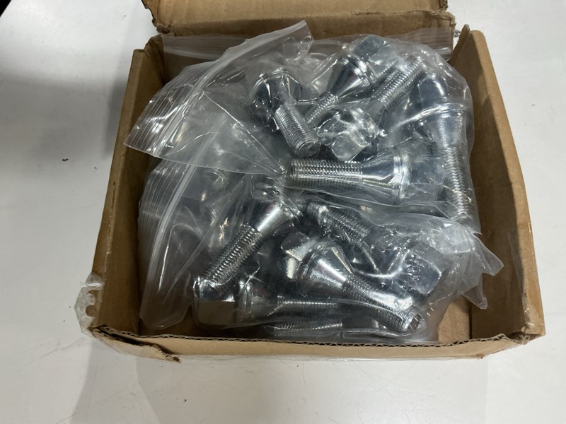 Condition photo showing Good Condition for m12x1.25 one-piece design conical seat wheel lug bolts 20pcs et chrome studs set shank length 28mm, 19mm hex compatible with 2015-2022 je/ep renegade, 2018-2022 compass, 2014-2022 cherokee chrome 28mm