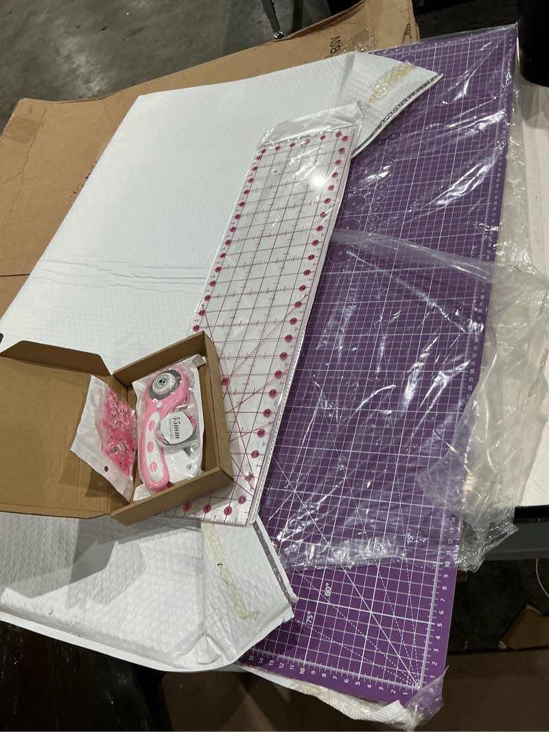 Condition photo showing Good Condition for rotary cutter set pink- quilting kit incl. 45mm fabric cutter, 5 replacement blades, a1 cutting mat, acrylic quilting ruler and sewing clips, craft knife set, ideal for crafting, sewing, patchworking pink a1 rotary cutter set