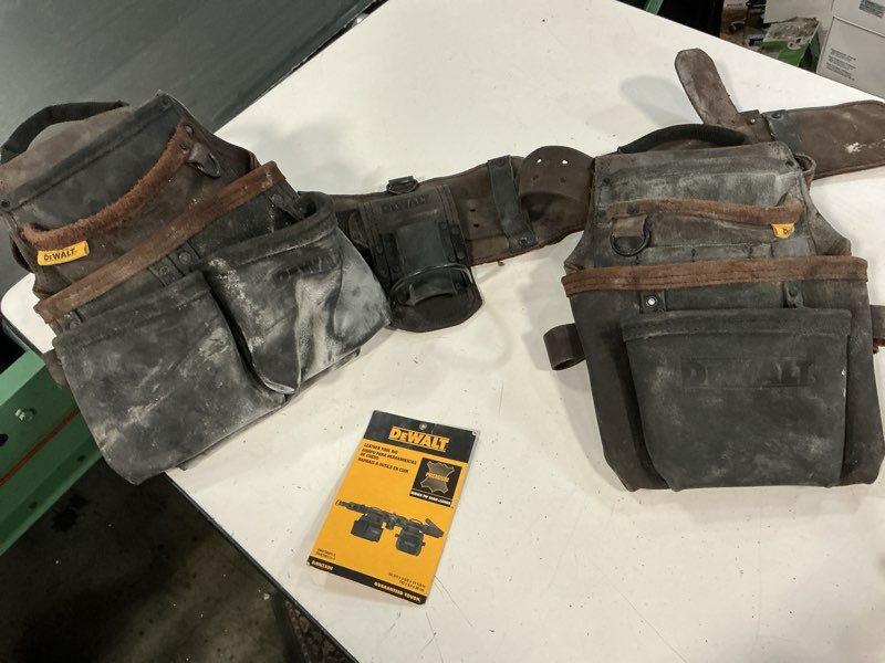 Condition photo showing As Is for dewalt leather tool rig