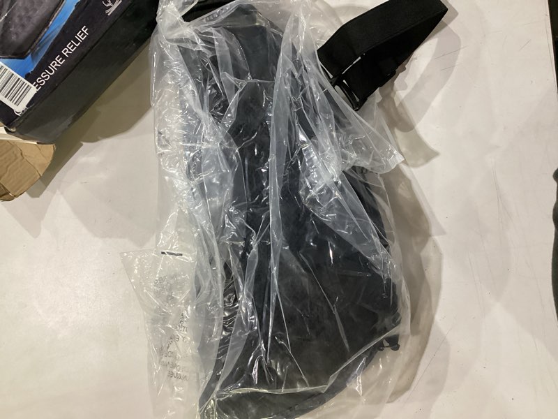 Condition photo showing Good Condition for foldable motorcycle gel seat cushion, large 3d-honeycomb structure shock absorption & breathable motorcycle gel seat pad for long rides (l) | center airflow groove & 3d-honeycomb structure for long-ride comfort, foldable gel seat pad for motorcycles, universal fit