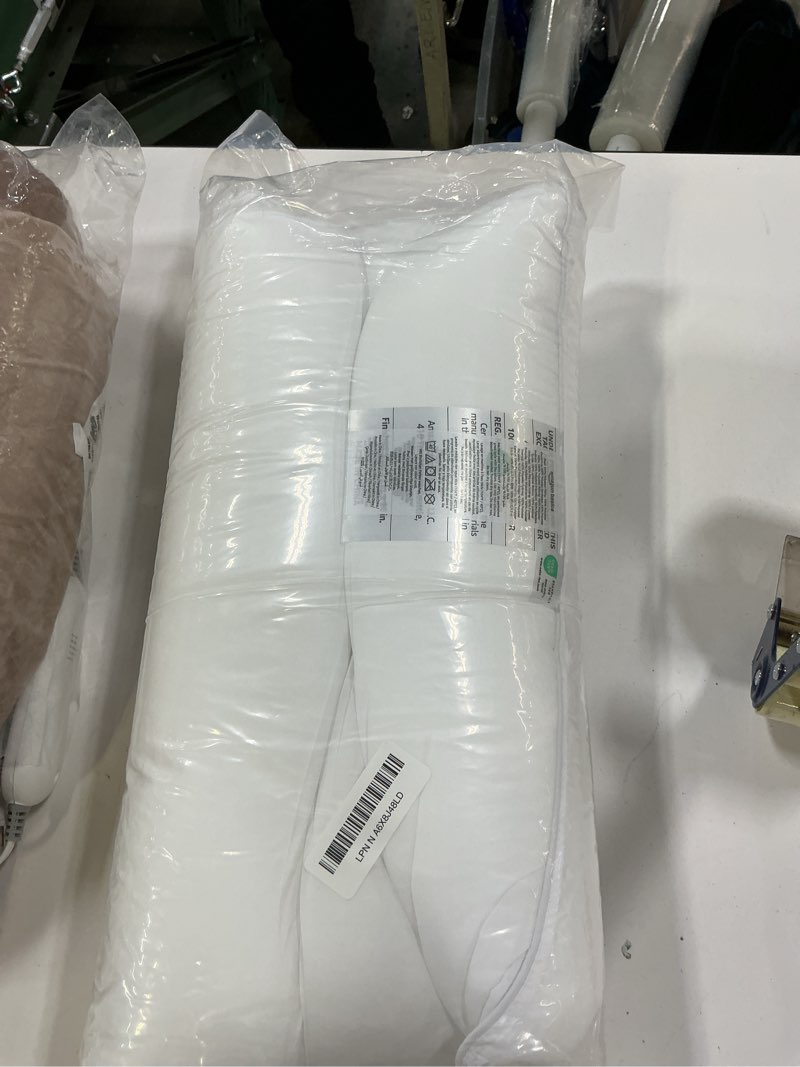 Condition photo showing New/Like New for Amazon Basics Down Alternative Pillow for Back Side Sleepers, Medium Density, Standard Size, 26" x 20", White Standard Medium Pillow