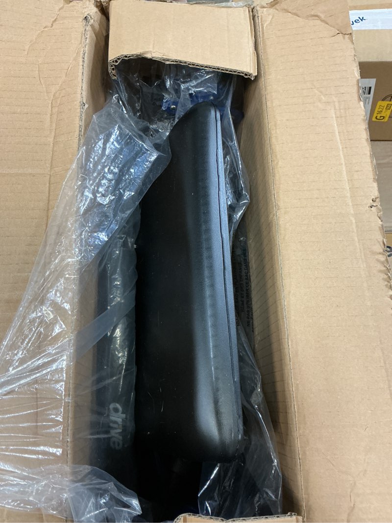 Condition photo showing Good Condition for Drive Medical Aluminum Rollator Walker - Fold Up - Padded Seat - 6 Inch Wheels - Lightweight Portable Design - Indoor Outdoor Mobility Aid - Blue Blue 1 Count (Pack of 1)