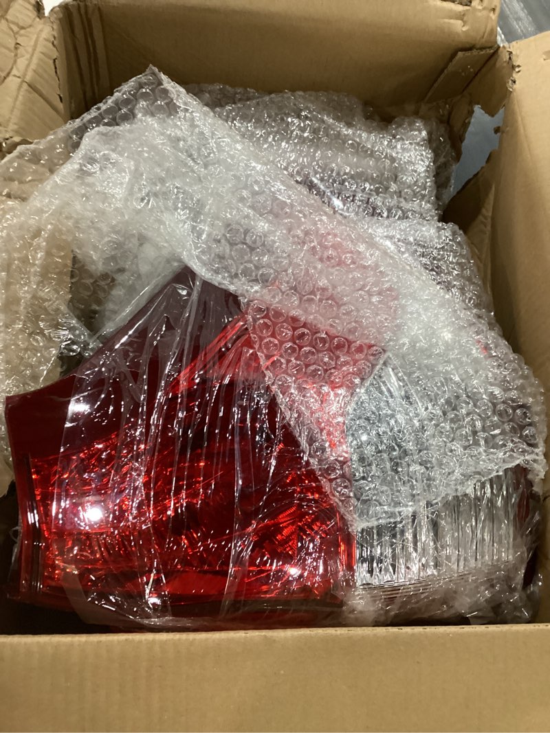 Condition photo showing Good Condition for rear right tail light assembly replacement for crv 2012-2014 passenger side