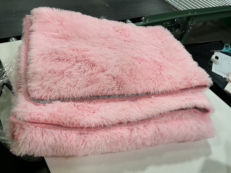 Condition photo showing Good Condition for shag area rugs for bedroom living room,4x6 ultra soft fluffy area rugs for dorm, indoor carpet nursery rugs for kids girls room home decor,pink 4' x 6' (rectangular) pink