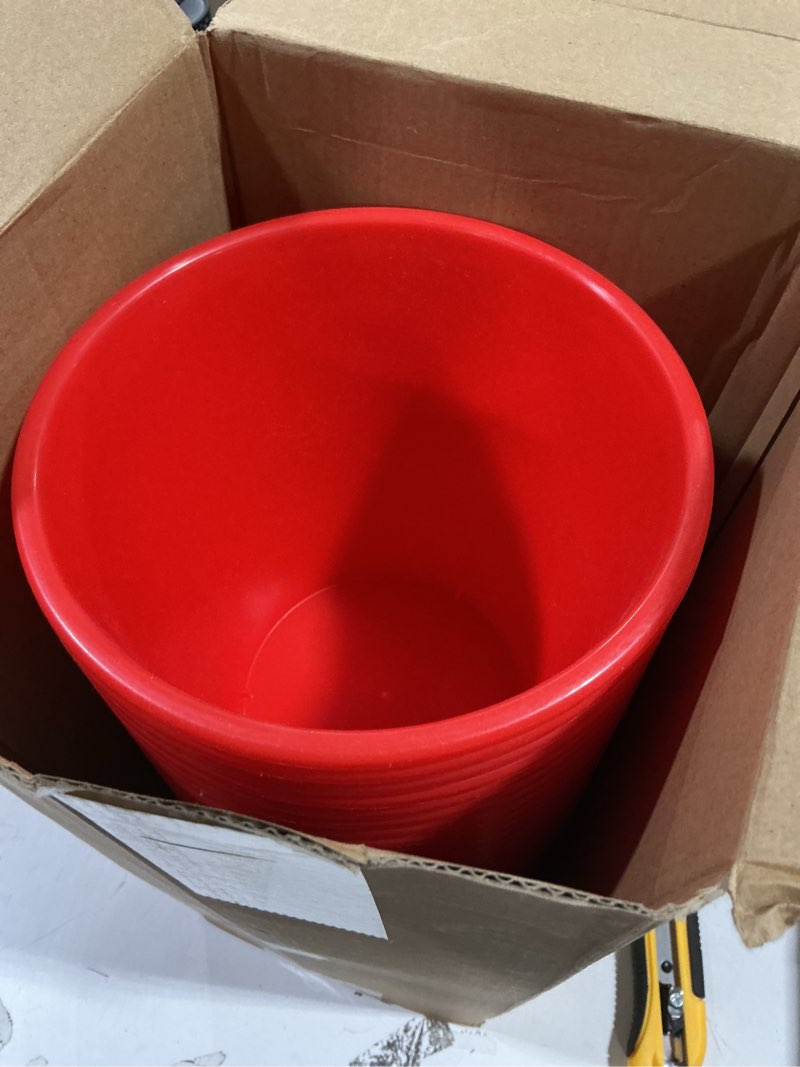 Condition photo showing Good Condition for Layhit 24 Pcs Plastic Ice Buckets for Parties 3 Liters Wine Bucket Portable Ice Holder Disposable Wine Cooler for Party Wedding Party Beverage Champagne Soda and Beer (Red) Red 24