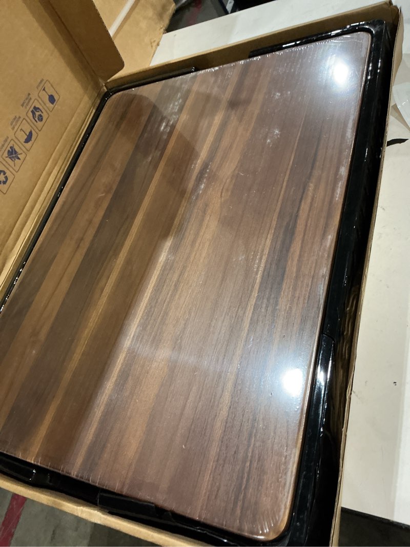 Condition photo showing New/Like New for yusotan cutting board