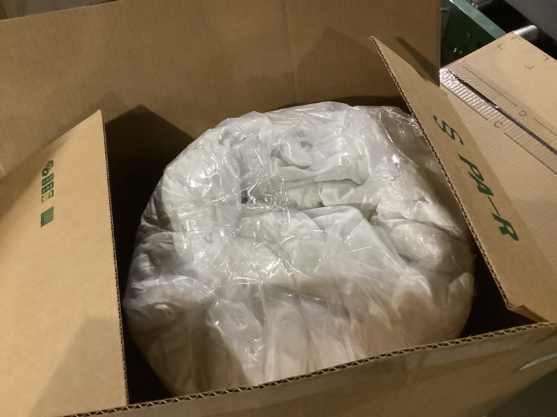 Condition photo showing Good Condition for amazon basics comforter blanket twin/twin xl, reversible lightweight microfiber all season blanket, white twin/twin xl white