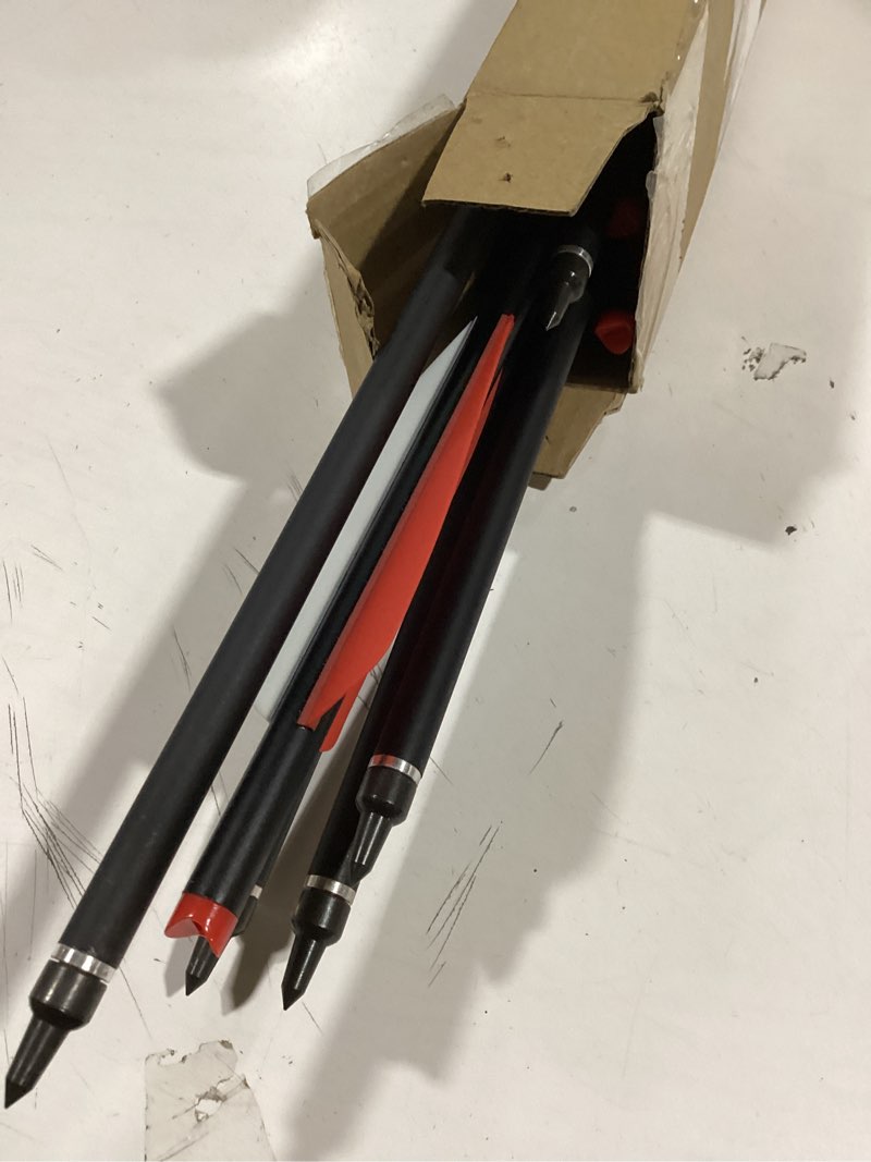 Condition photo showing Good Condition for Carbon Crossbow Bolts 16 18 20 Inch Hunting Archery Arrows with 4" Vanes Replaced Arrowhead Tip (Pack of 12)