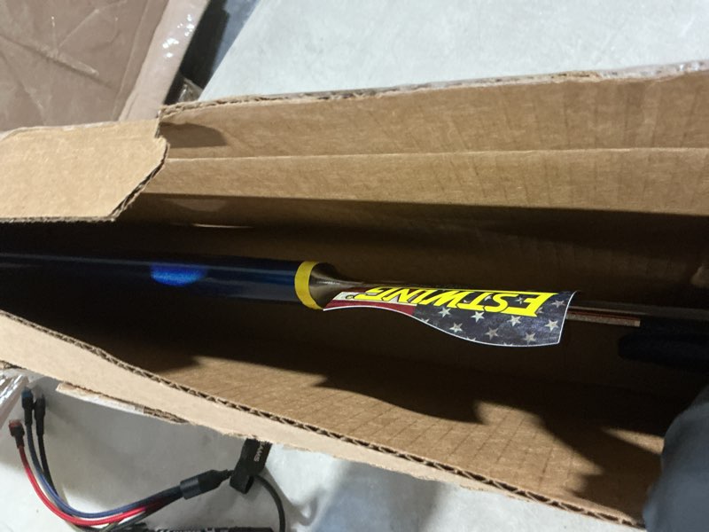 Condition photo showing Good Condition for ESTWING Camper's Axe - 26" Wood Splitting Tool with All Steel Construction & Shock Reduction Grip - E45A 26" Blue