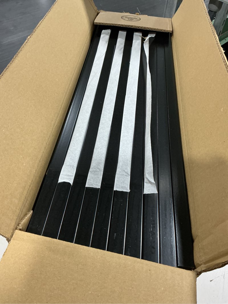 Condition photo showing Good Condition for deckorators 26 in. satin black aluminum estate baluster contractor pack (100-pack) 26" estate black