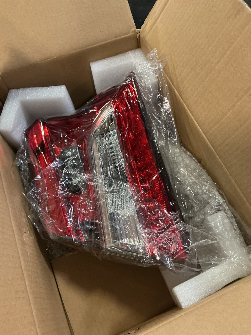 Condition photo showing Good Condition for led right inner tail light for honda accord sedan 2018-2022 2019 2020 2021,passenger side tail lamp taillight replacement for 34150tvaa01