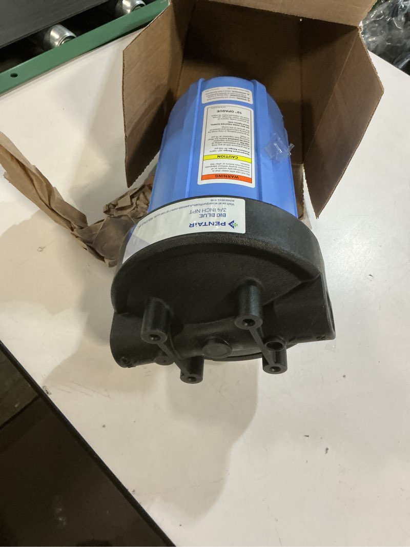 Condition photo showing Good Condition for pentair pentek 150470 big blue filter housing, 3/4" npt #10 whole house heavy duty water filter housing with high-flow polypropylene (hfpp) cap, 10-inch, black/blue blue 1 count (pack of 1) standard 3/4 inch npt