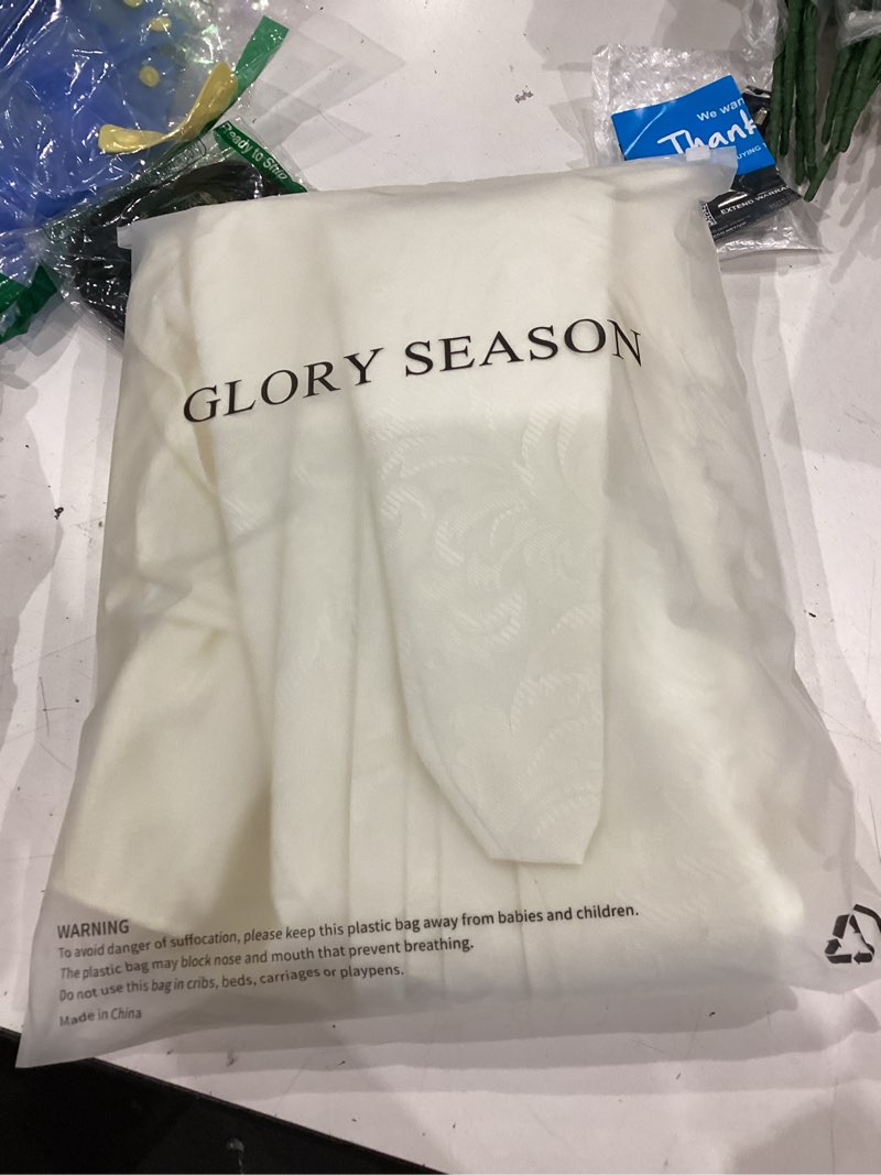 Condition photo showing New/Like New for glory season round tablecloth emboss style with retro ruffle flounces trim waterproof tablecloths washable round table clothes for kitchen dinning,indoor and outdoor use 108 inch ivory white 108" (round)