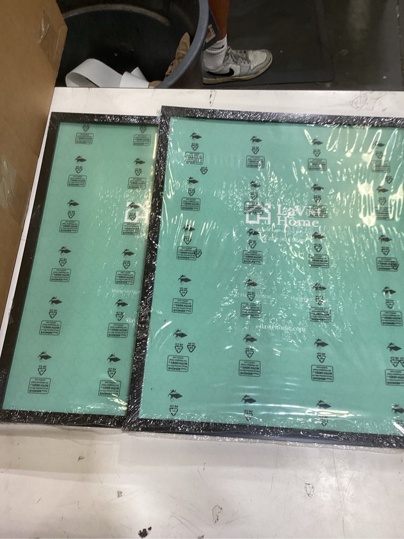Condition photo showing Good Condition for fixsmith 8x10 picture frame set of 2, photo frame with hd plexiglass, display pictures 5x7 with mat or 8x10 without mat multi picture frames collage for tabletop or wall display, black 2 8"×10"