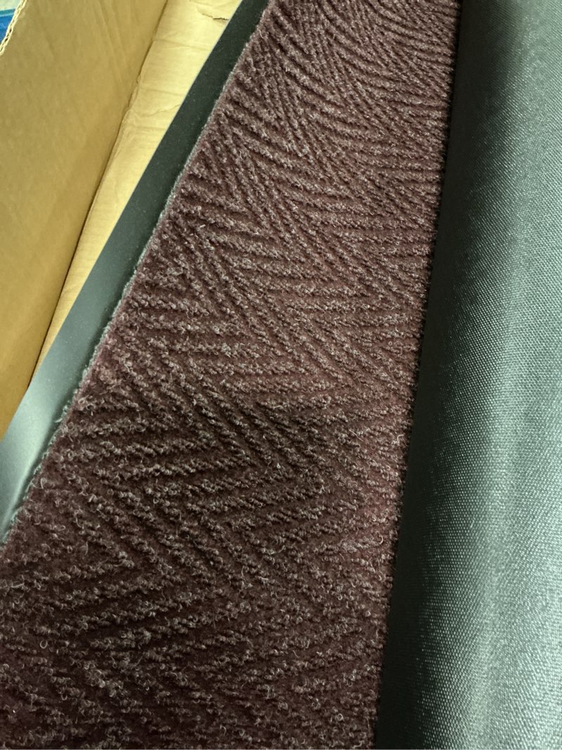 Condition photo showing New/Like New for guardian 64030635chev golden series chevron indoor wiper floor mat, vinyl/polypropylene, 3'x6', red