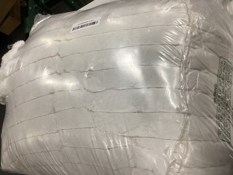 Condition photo showing Good Condition for Amélie Home Faux Fur Reading Pillow with Pocket for Sitting in Bed, Adult Backrest Bed Pillow with Washable Cover for Lounging, Watching TV/Gaming/Resting/Post/Surgery/Nursing, Ivory, 29 inches Ivory Large(29inch)