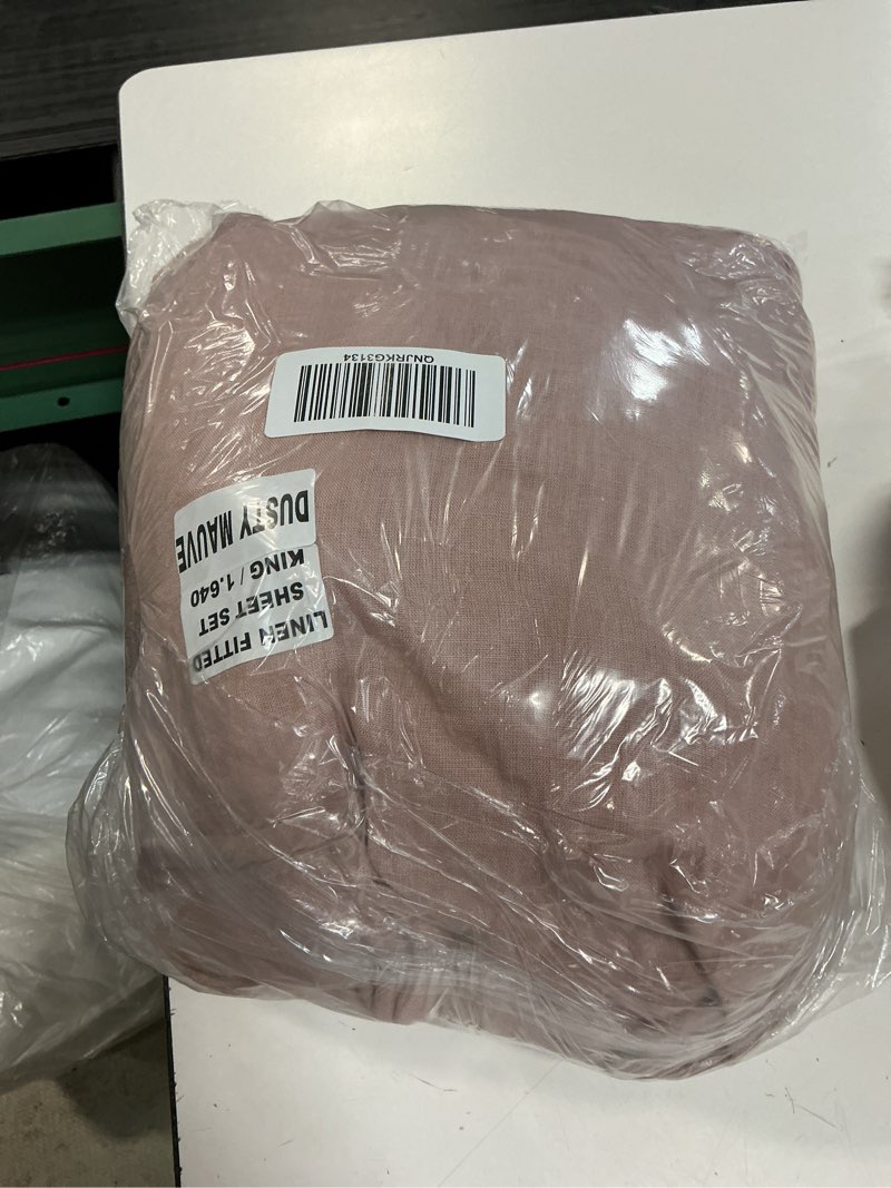 Condition photo showing Good Condition for european linen fitted sheet set, king, dusty mauve