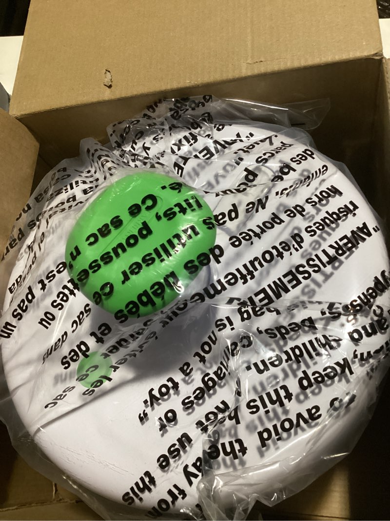 Condition photo showing Good Condition for Farberware Easy to use pro Pump Spinner with Bowl, Colander and Built in draining System for Fresh, Crisp, Clean Salad and Produce, 6.6 quart, Green Green 6.6 quart