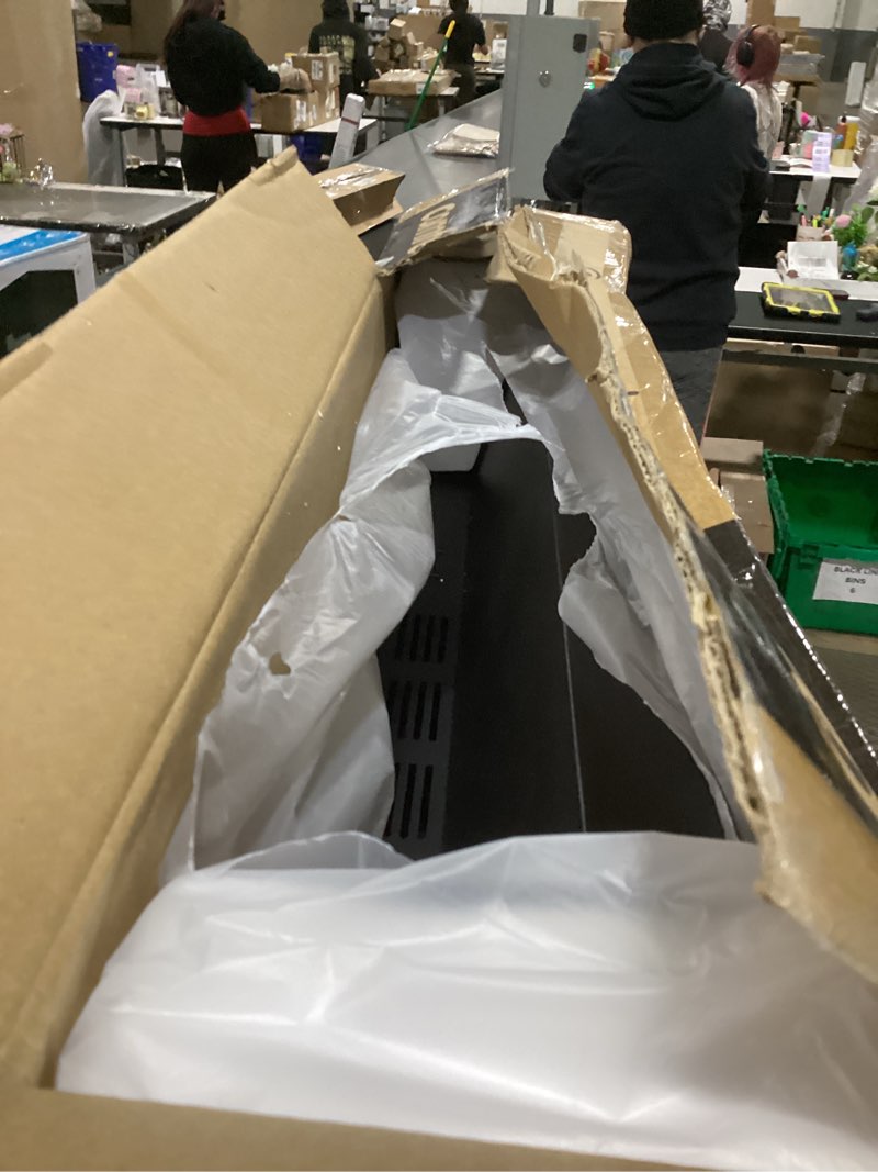 Condition photo showing Good Condition for comfee' range hood 30 inch ducted ductless vent hood durable stainless steel kitchen hood for under cabinet with 2 reusable filter, 200 cfm, 2 speed exhaust fan