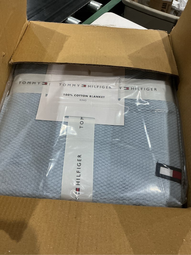 Condition photo showing New/Like New for tommy hilfiger - king cotton blanket, textured pique weave bedding, medium weight soft blanket, anti-pilling & fade resistant, ideal for layering, oeko-tex certified (blue) king cotton pique blue