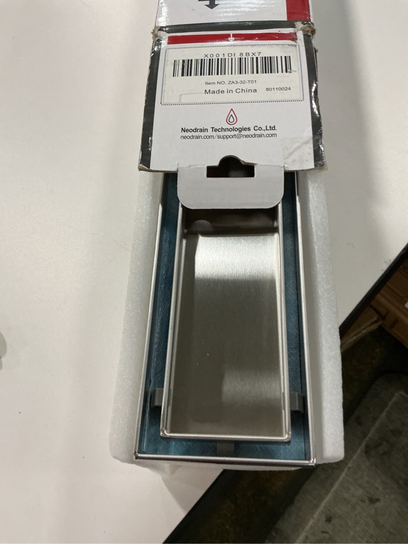 https://lotting-media.assets.bidfta.com/lotting_0219d8f0-6b3b-41ca-a6e6-85321ba232d8