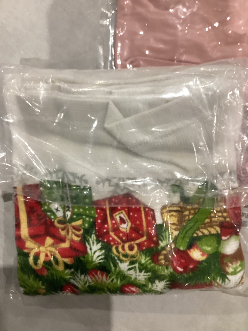 Condition photo showing New/Like New for Christmas Kitchen Towels 15x25 Inch Set of 2, Snowman Christmas Decor Hand Towels Snowman 15 x 25 (Pack of 2)