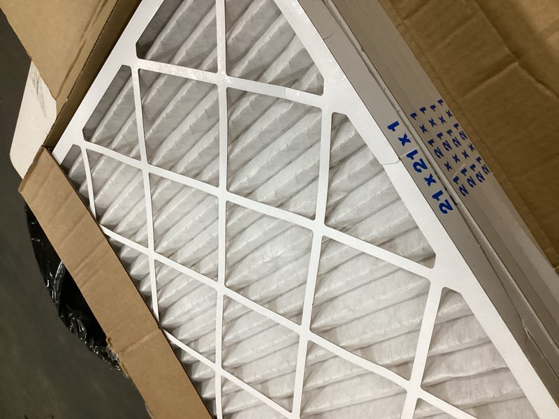 Condition photo showing Good Condition for aerostar 21x21x1 merv 8 pleated air filter, ac furnace air filter, 6 pack (actual size: 20 7/8" x 20 7/8" x 3/4") 6 pack standard merv 8