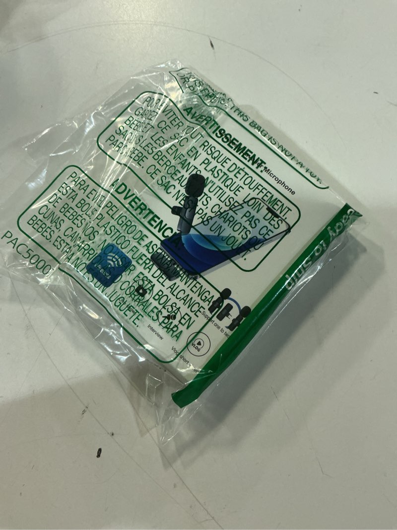 Condition photo showing New/Like New for HONGJIEYUAN Pink Wireless Lavalier Microphone for iPhone & Android - Mini Clip-On Mic with Noise Cancellation, 65ft Range, 8H Battery, USB-C/Lightning - for TikTok, YouTube, Podcast, Live Streaming