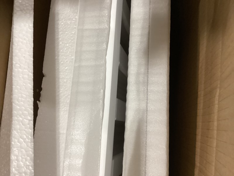 Condition photo showing Good Condition for Dream On Me Folding Full-Size Convenience Baby Crib in White, GreenGuard Gold & JPMA, Portable, Patented Quick Folding System, Heavy Duty Wheels, 2 Adjustable Mattress Heights