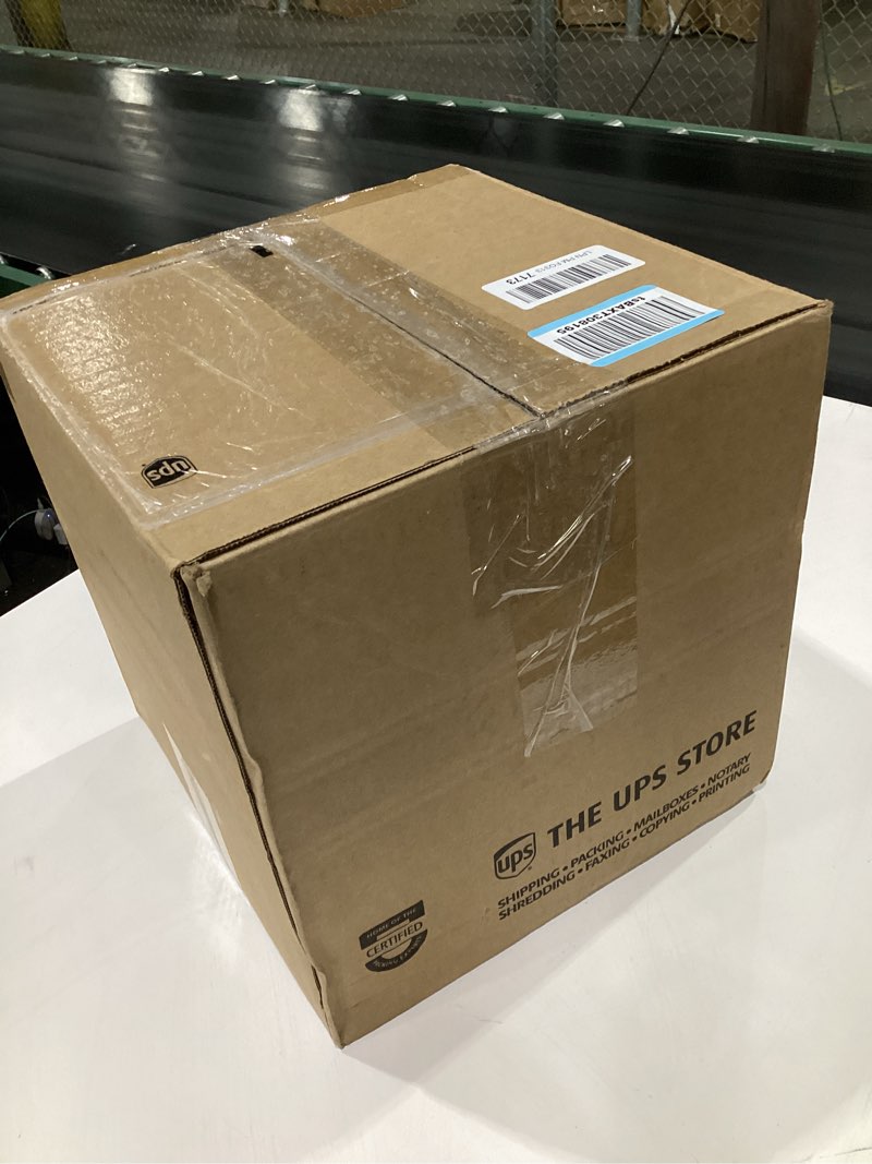 Condition photo showing Good Condition for Main Products Metal Range Golf Ball Baskets with Handle, Golf Ball Storage Bucket, Holds 100 Golf Ba