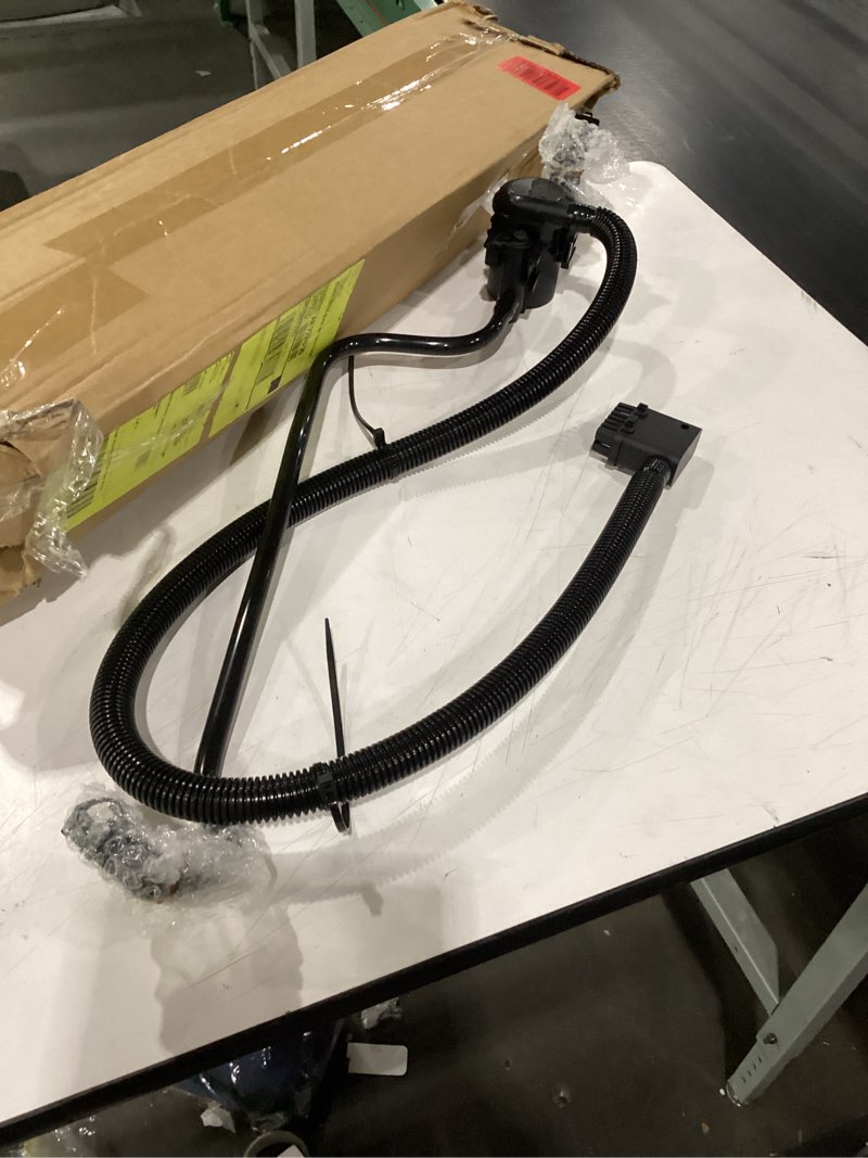 Condition photo showing New/Like New for dorman 911-064 vapor canister vent solenoid compatible with select cadillac/chevrolet/gmc models